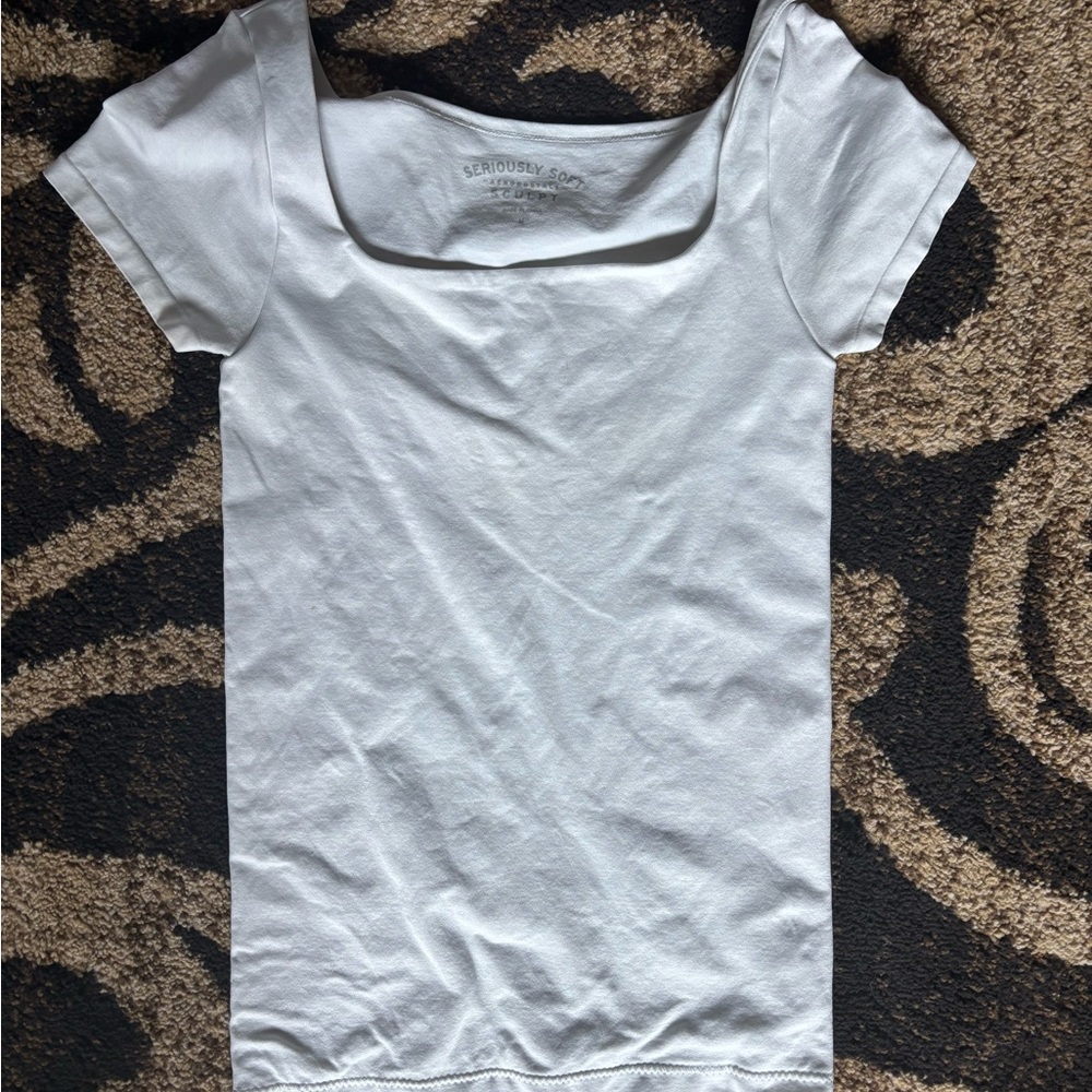 Aeropostale White Fitted Short Sleeve Tee